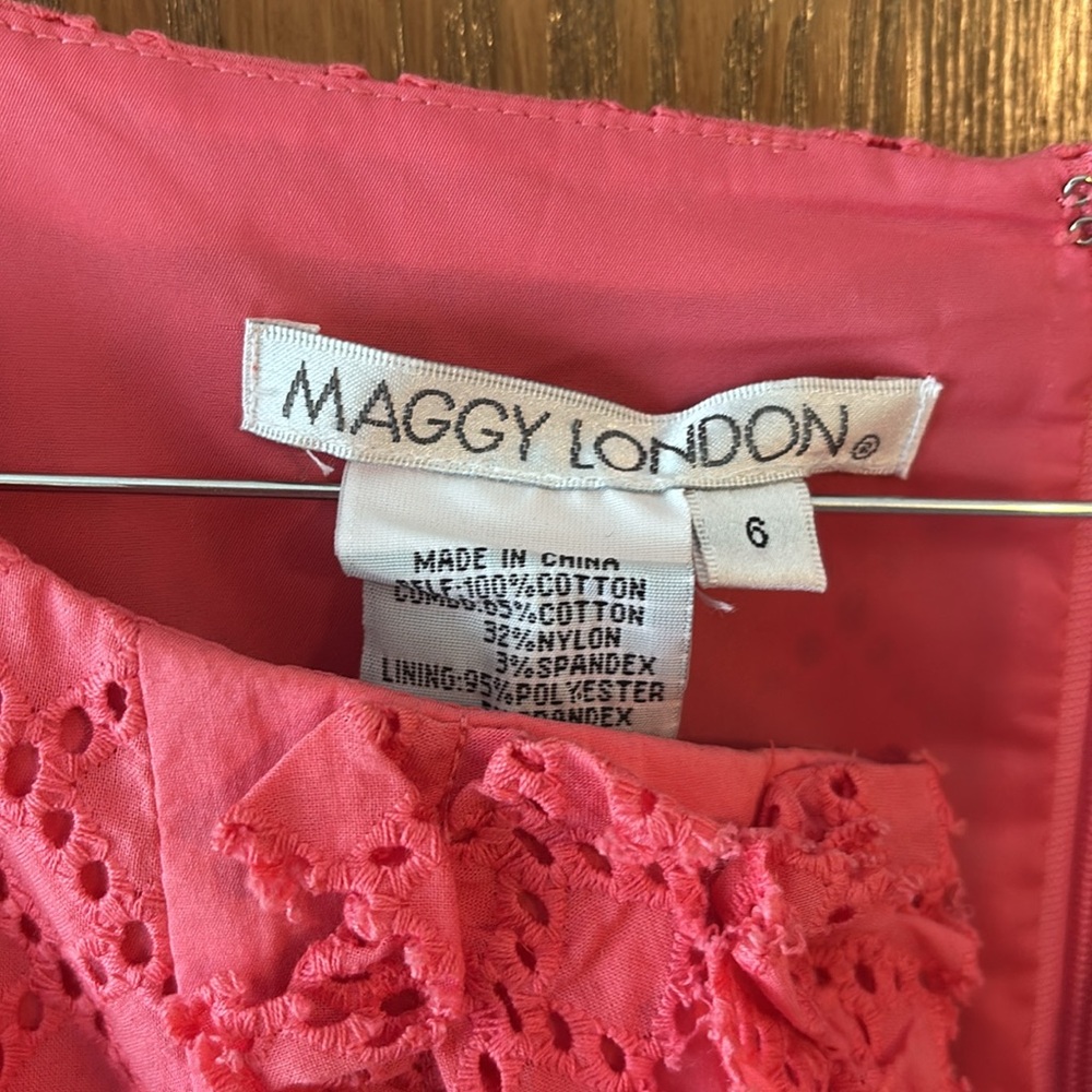 Maggy London Orange Pink Sheath Mini Dress V-neck Sleeveless Size 6 - Picture 3 of 7